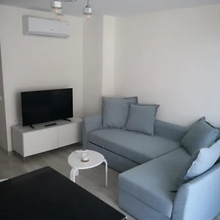 דירה Lovely 2-Bed Apartment With Pool In Antalya Kundu אנטליה